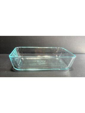 Pyrex 7210 Aqua Blue Glass Baking Dish Rectangle Casserole 3 Cup